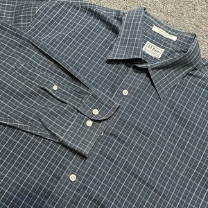 L.L.Bean Wrinkle Resistant Blue Check Dress Shirt Men's XL Traditional‎ Fit